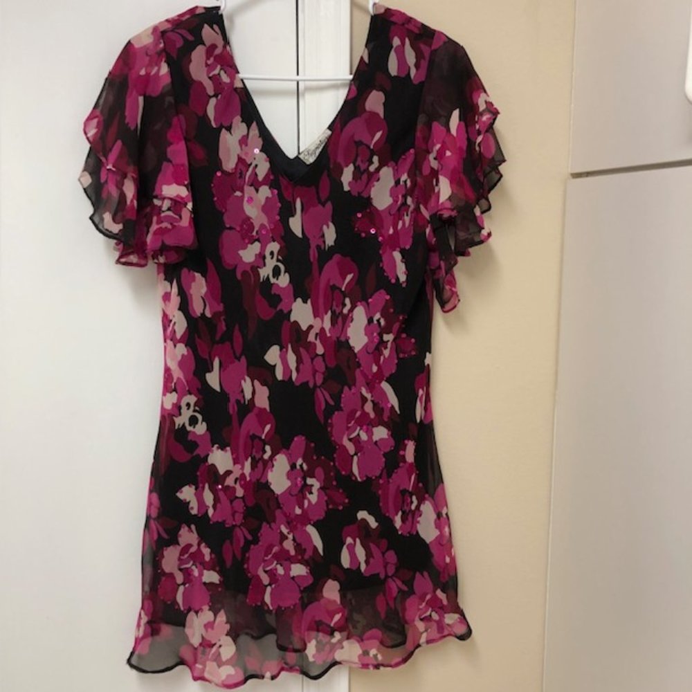 Womens top size Large